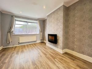 Lounge- click for photo gallery